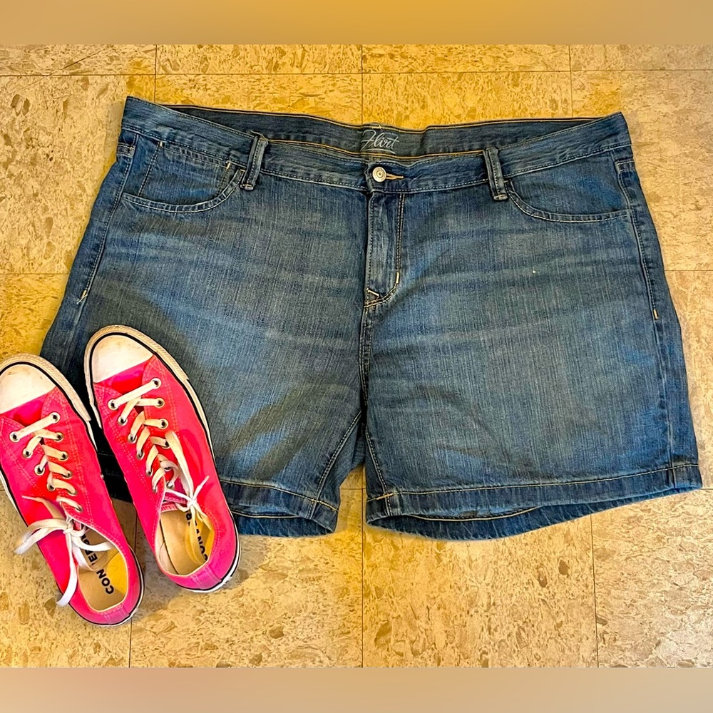 Cute Old Navy shorts